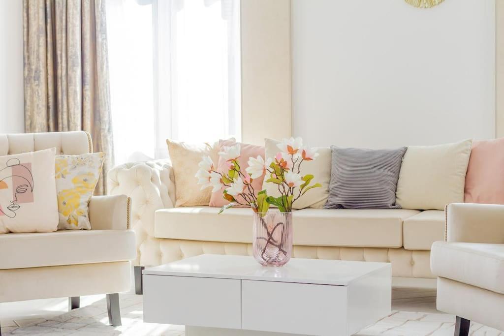 The Opulent Oasis By Newave Apartments بودابست المظهر الخارجي الصورة